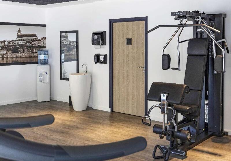 Отель Hôtel Mercure Blois Centre