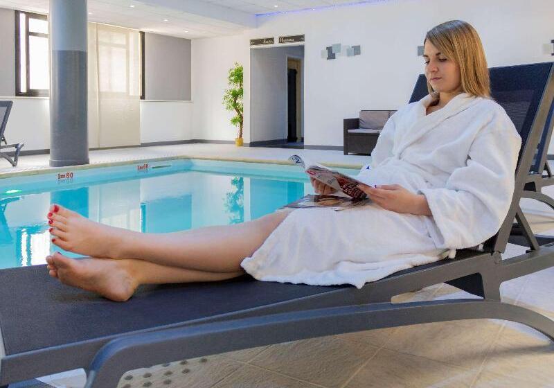 Отель Hôtel Mercure Blois Centre