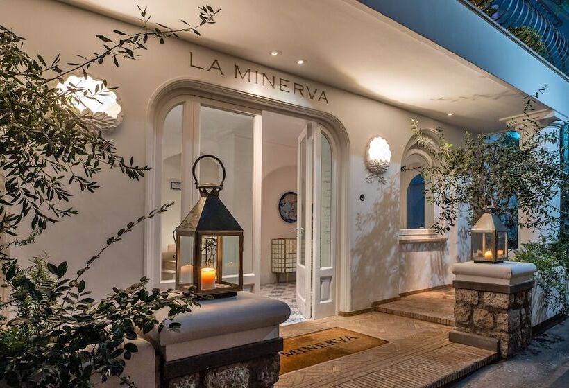 Отель La Minerva
