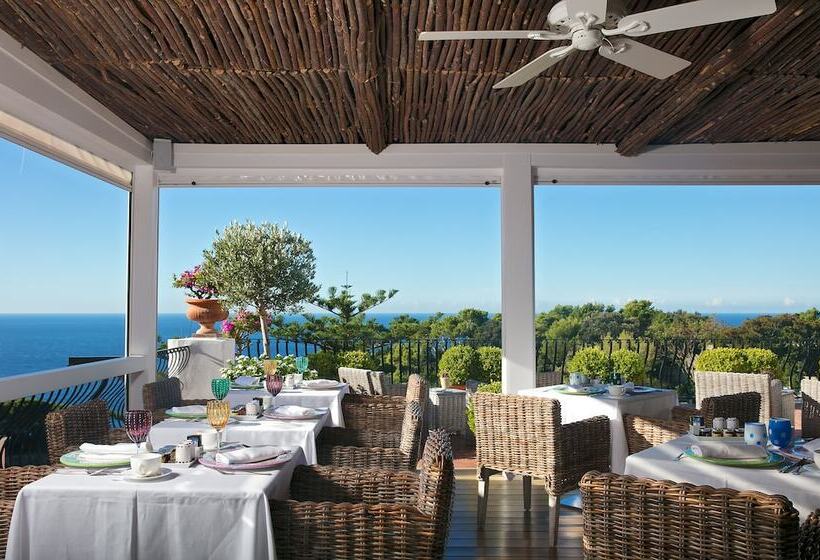 Отель La Minerva