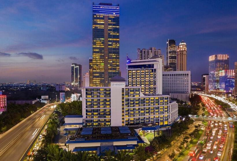 ホテル Le Meridien Jakarta