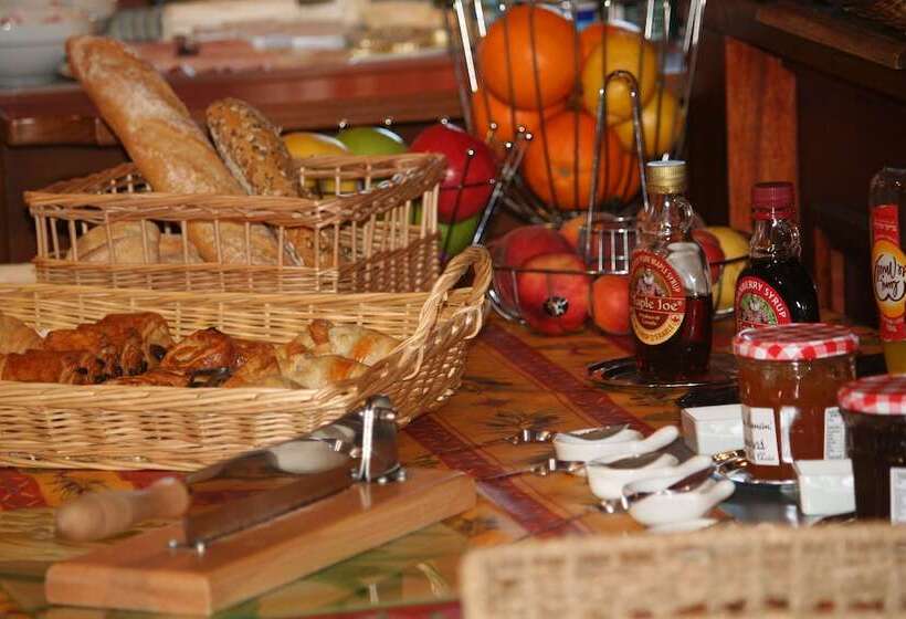 호텔 Hôtel Le Refuge Des Sources