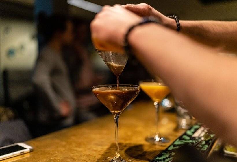 هتل Leifur Eiríksson