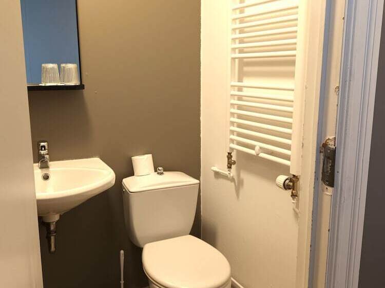 هتل Leifur Eiríksson