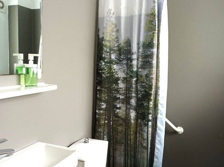 هتل Leifur Eiríksson