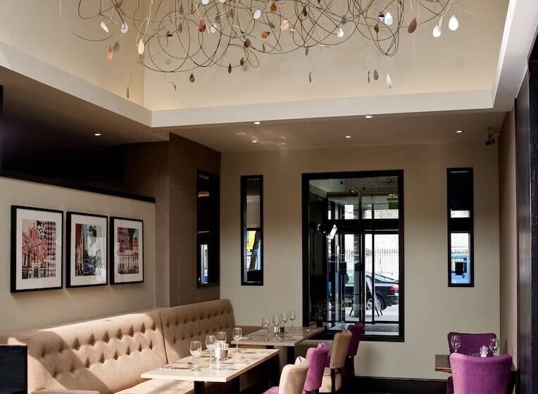 בית מלון כפרי Leonardo Dublin Christchurch