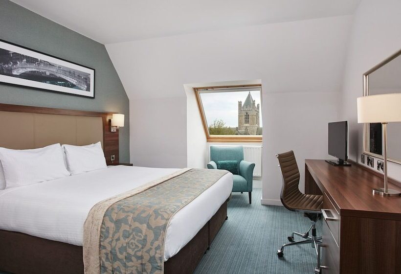 בית מלון כפרי Leonardo Dublin Christchurch