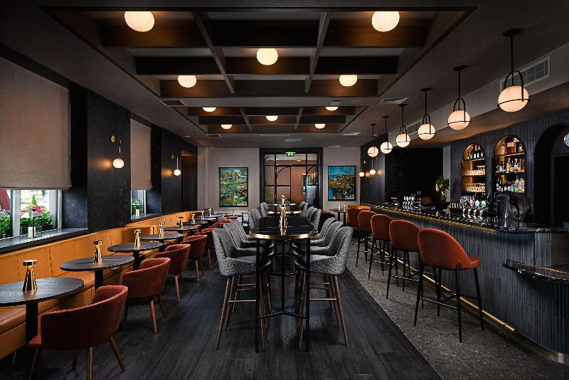 هتل Leonardo Galway