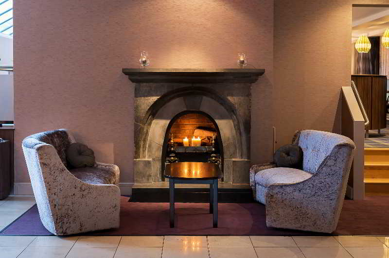 هتل Leonardo Galway