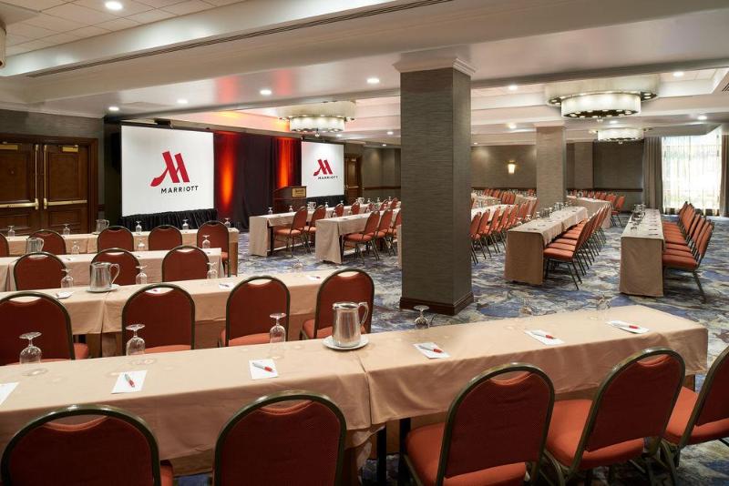 호텔 Marriott St. Louis West