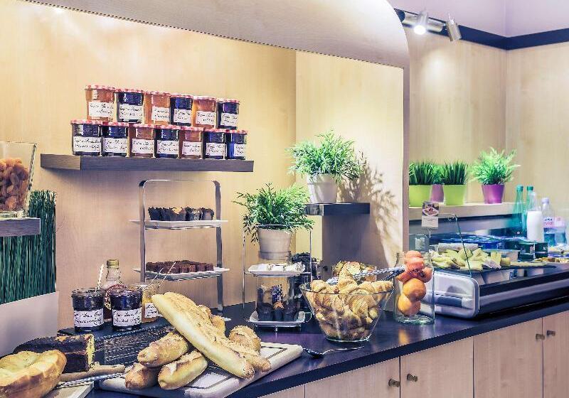 هتل Mercure Tours Centre Gare Et Congres