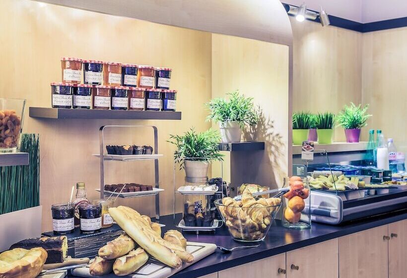 هتل Mercure Tours Centre Gare Et Congres