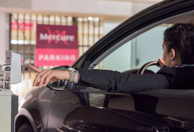 هتل Mercure Tours Centre Gare Et Congres