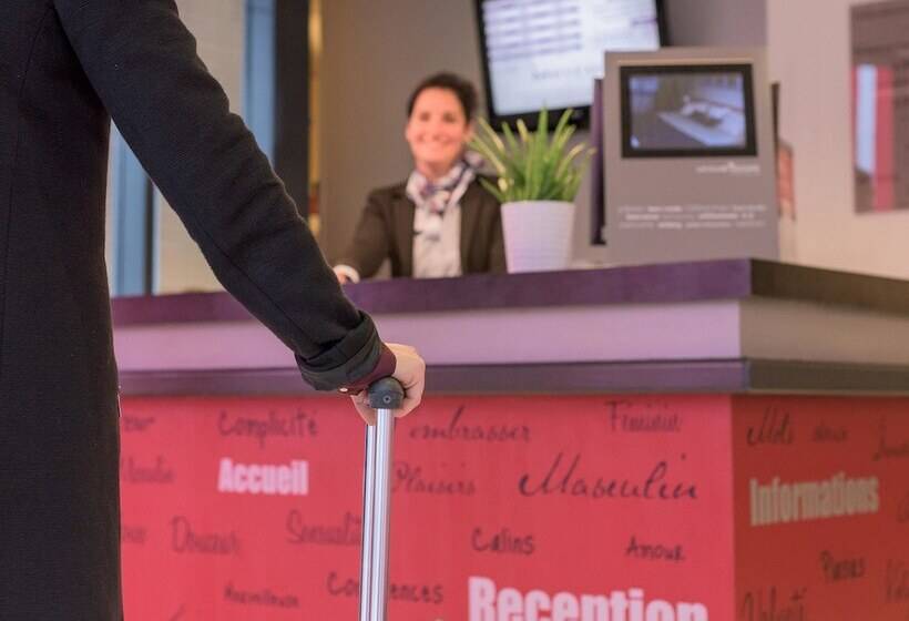 هتل Mercure Tours Centre Gare Et Congres