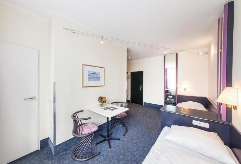 בית מלון כפרי Mirage