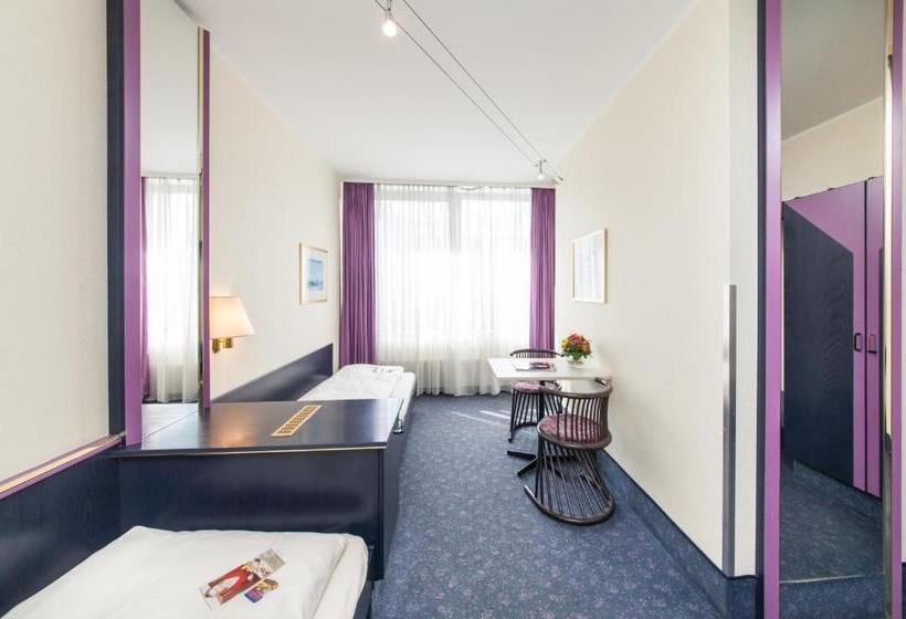 בית מלון כפרי Mirage