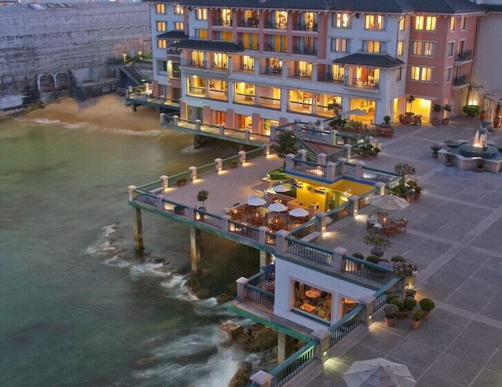 Monterey Plaza Hotel & Spa