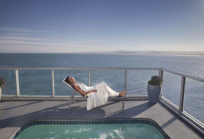 Monterey Plaza Hotel & Spa