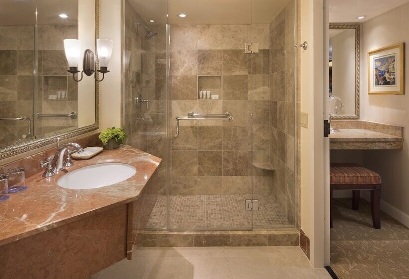 Monterey Plaza Hotel & Spa