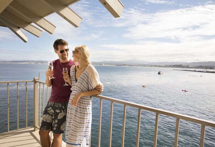 Monterey Plaza Hotel & Spa