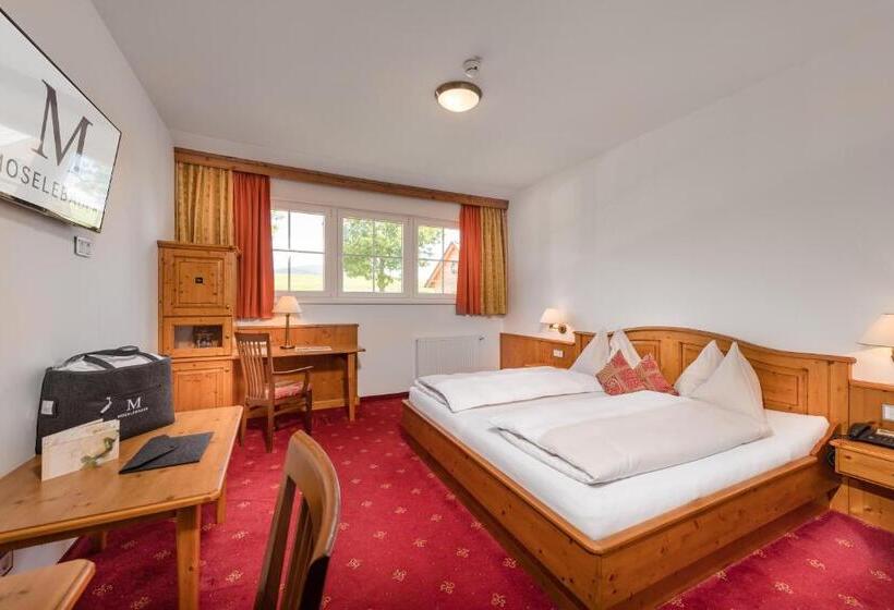 בית מלון כפרי Moselebauer