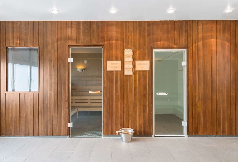 酒店 NH Dresden Neustadt