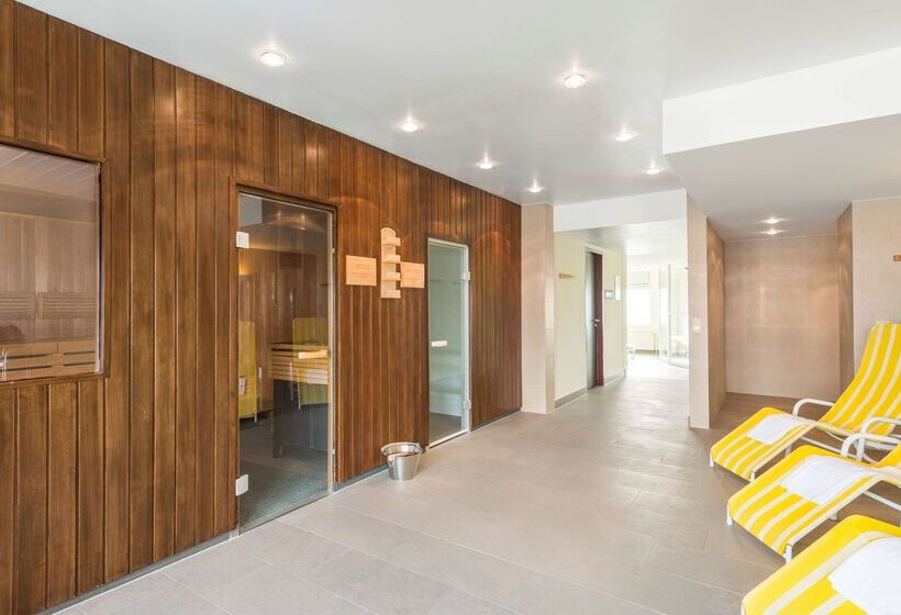 酒店 NH Dresden Neustadt