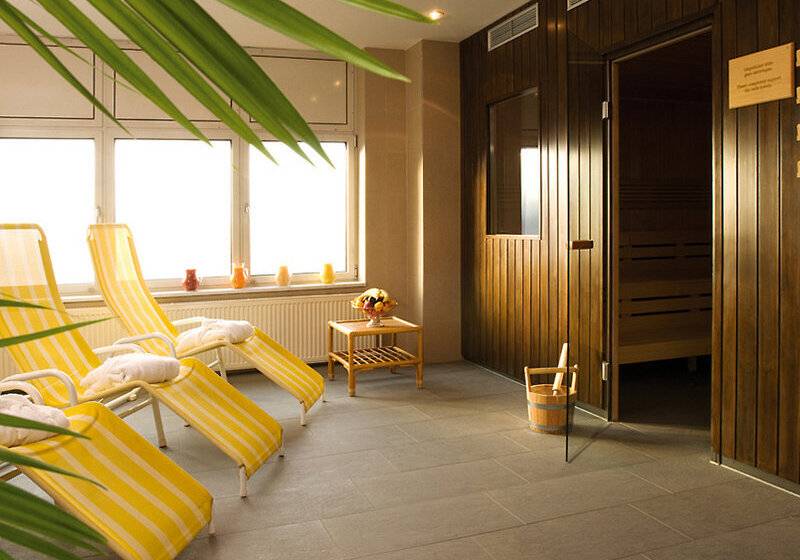 酒店 NH Dresden Neustadt