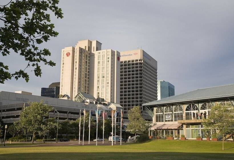 בית מלון כפרי Norfolk Waterside Marriott