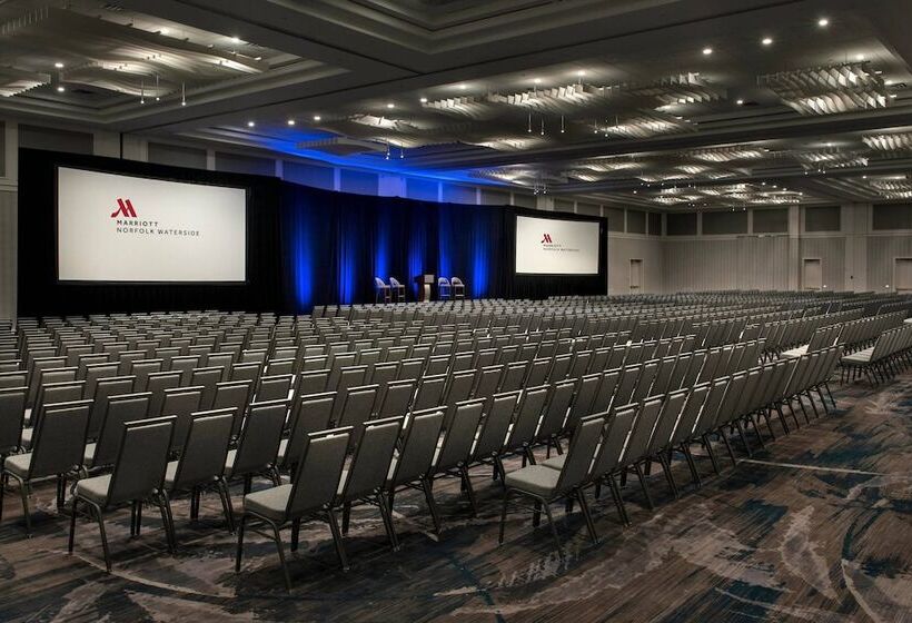 בית מלון כפרי Norfolk Waterside Marriott