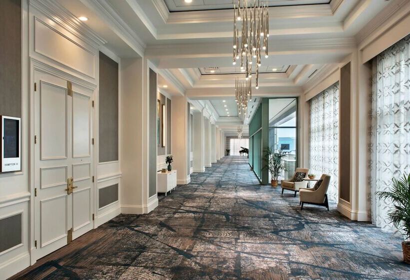 בית מלון כפרי Norfolk Waterside Marriott