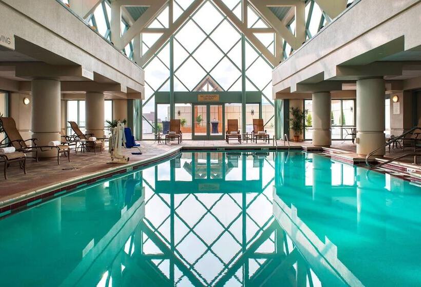 בית מלון כפרי Norfolk Waterside Marriott