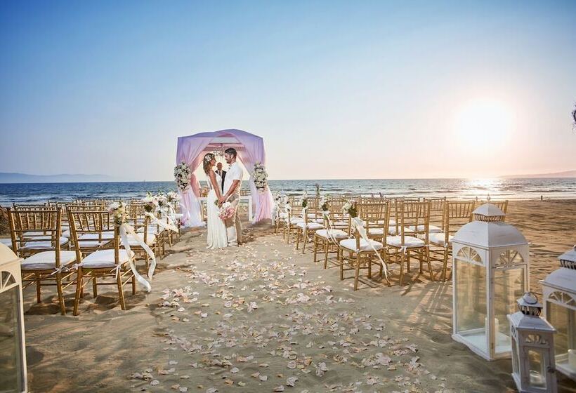 בית מלון כפרי Occidental Nuevo Vallarta