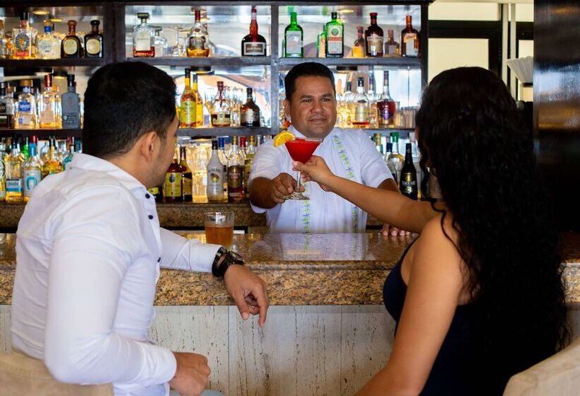 בית מלון כפרי Occidental Nuevo Vallarta