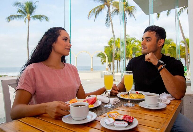 בית מלון כפרי Occidental Nuevo Vallarta