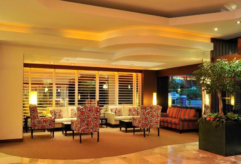 Отель Pestana Carlton Madeira Ocean Resort