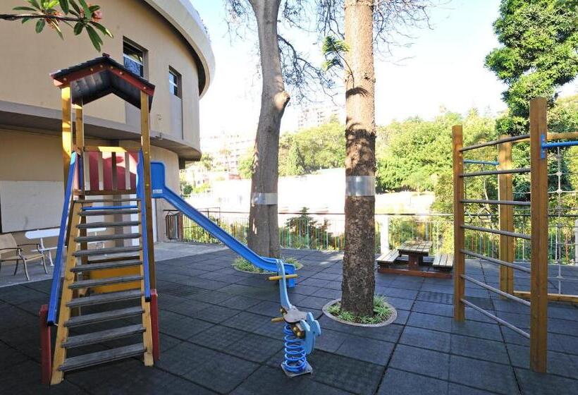 Отель Pestana Carlton Madeira Ocean Resort