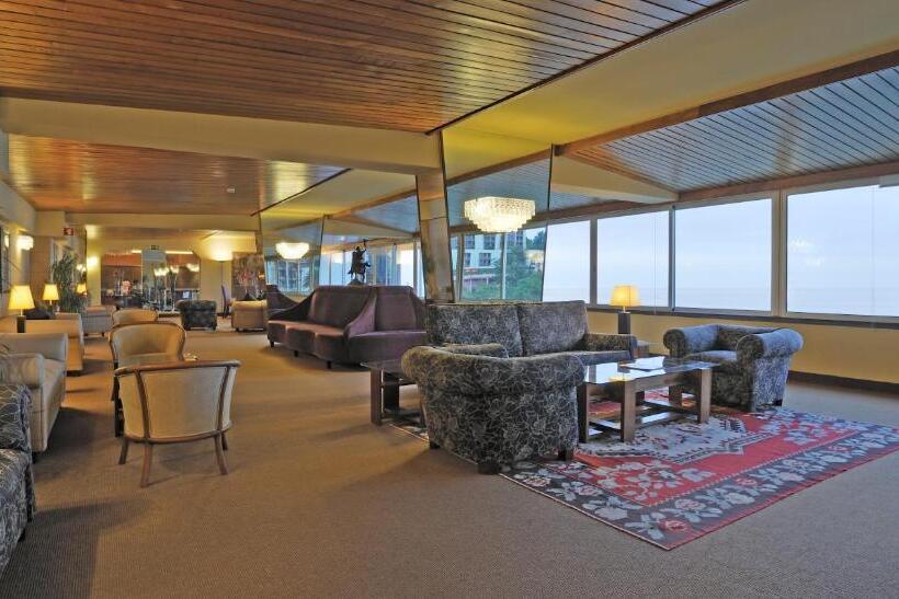 Отель Pestana Carlton Madeira Ocean Resort