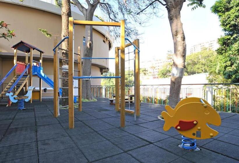 Отель Pestana Carlton Madeira Ocean Resort