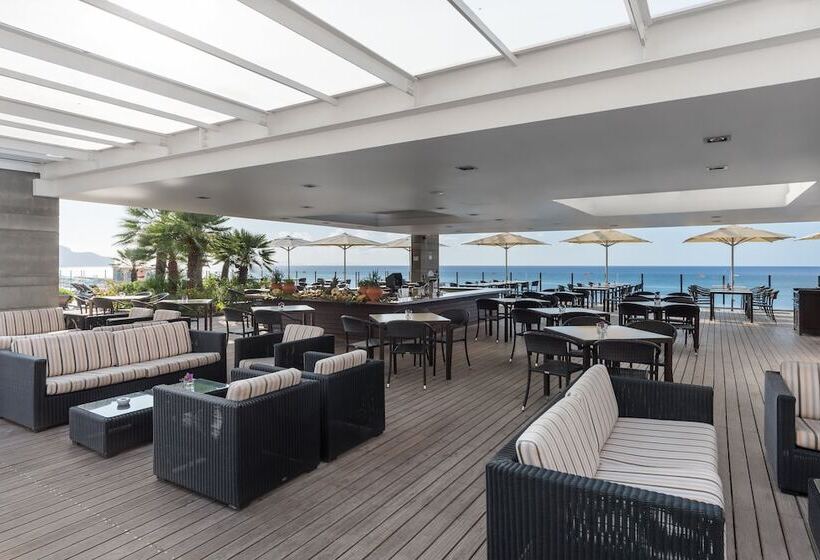 Отель Pestana Carlton Madeira Ocean Resort