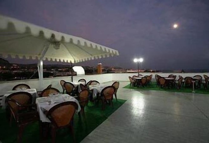 בית מלון כפרי Santa Marta