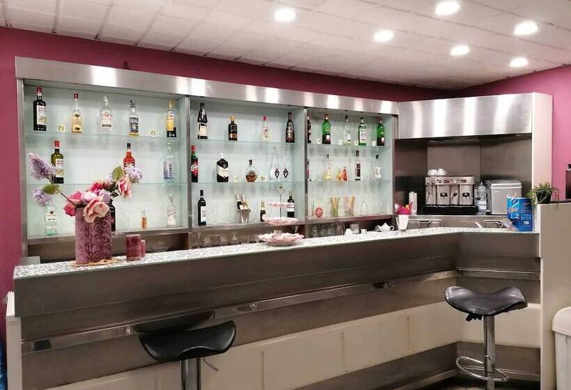 בית מלון כפרי Santa Marta