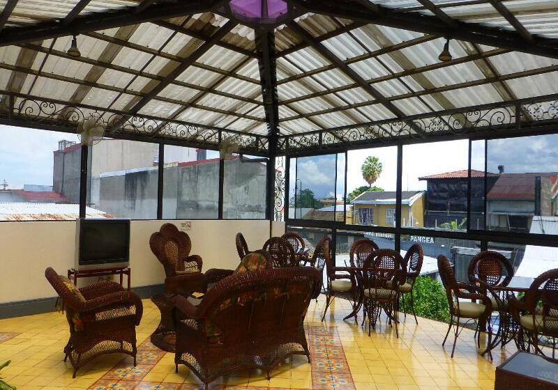 酒店 Santo Tomas / Historical Property