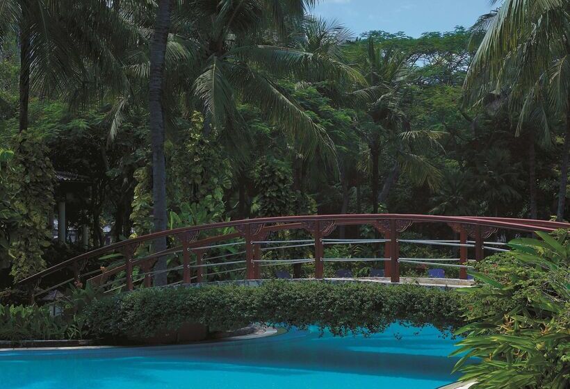 Szálloda Shangrila Jakarta