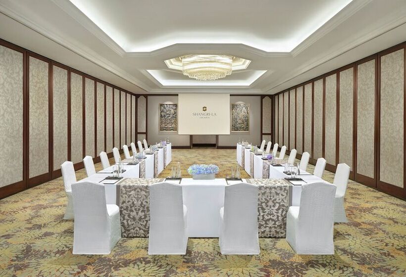 Szálloda Shangrila Jakarta