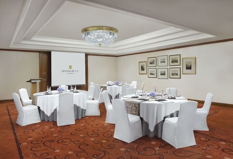 هتل Shangrila Jakarta