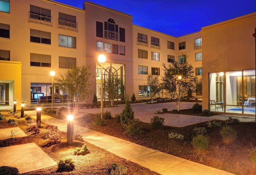 호텔 Sheraton Hartford South