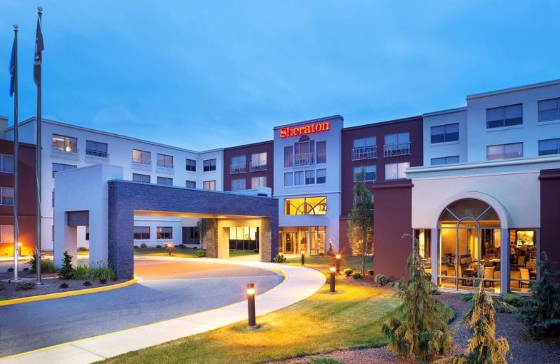 호텔 Sheraton Hartford South