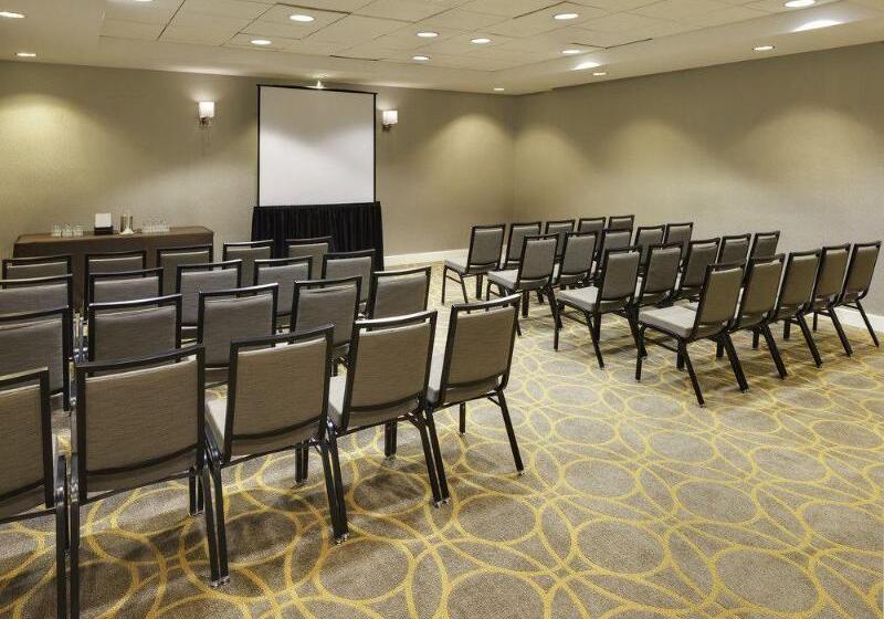 호텔 Sheraton Hartford South