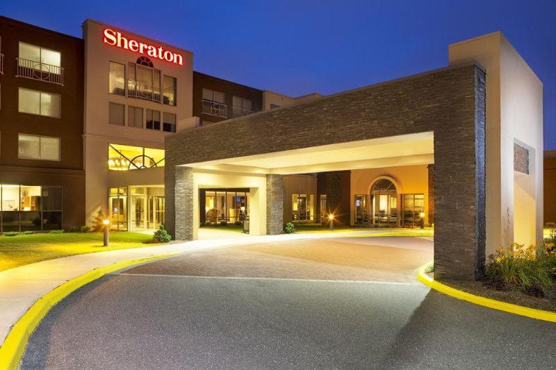 호텔 Sheraton Hartford South